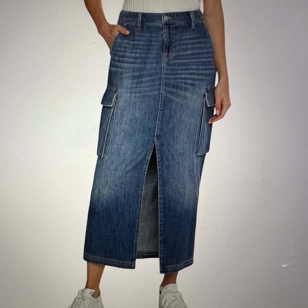 Liverpool Los Angeles Denim Cargo Skirt (runs large)